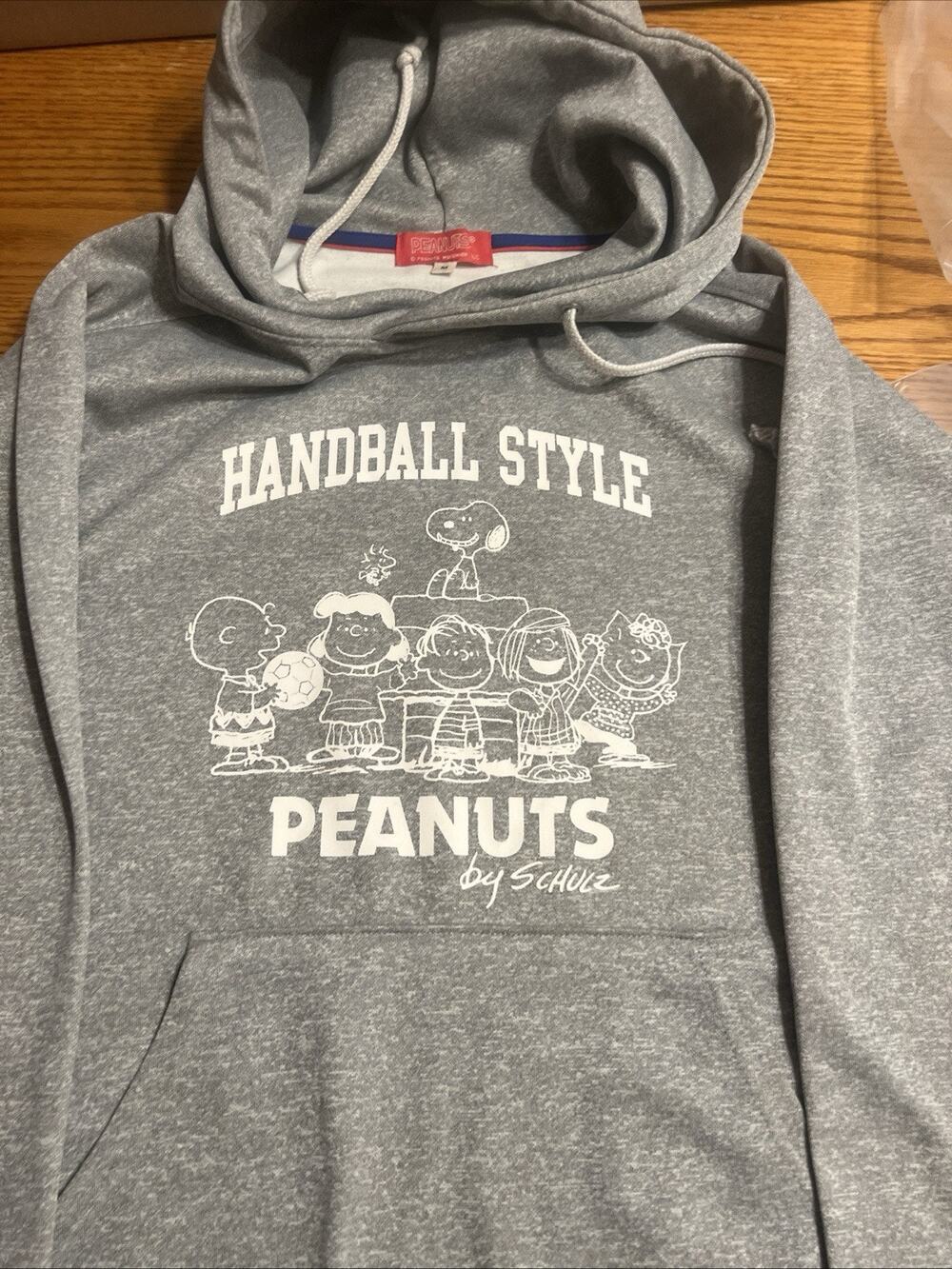 Peanuts Snoopy Charlie Brown Gang Gray Hoodie Medium